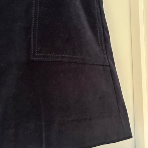 Gap navy blue velvet mini skirt - size 4 - Picture 3 of 4